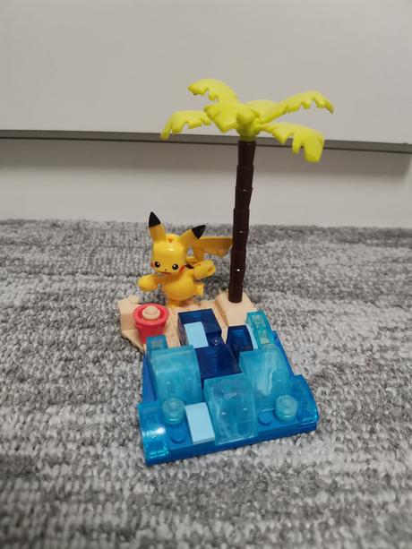 Pikachu mega bloks,