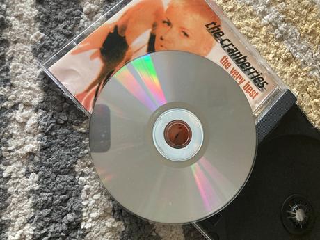 Cd the cranberries the very best (1999), 