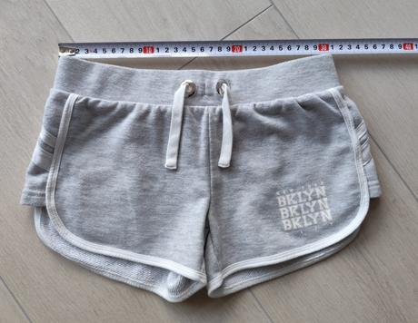 Predam dievcenske kratasy, 134