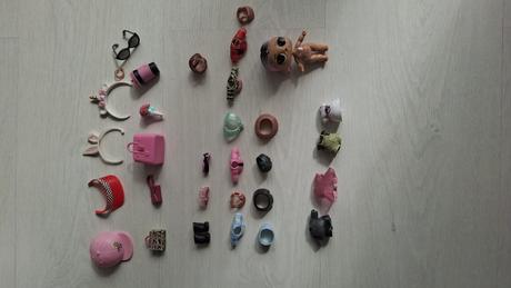 L.o.l. bábika + príslušenstvo /adv.kalendar/, 