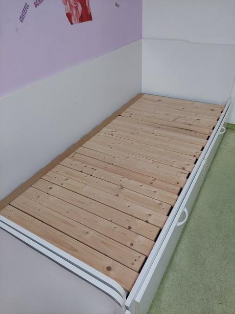 Rozťahovacia posteľ, šírka (cm): 90,dĺžka (cm): 200