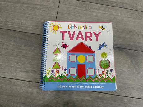 Kniha pre deti obkresli si tvary, 