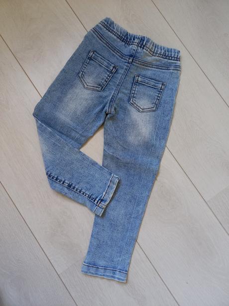 Dievčenské rifle, 104