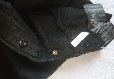 Dievčenské rifle, skiny,104