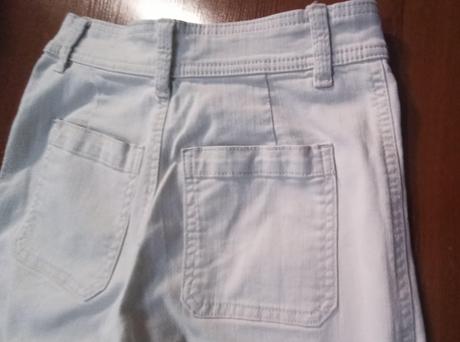 Rifle moderné, maslové, málo nosené, 34