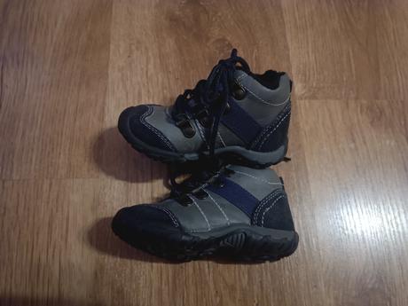 Zimné topánočky, baťa,20