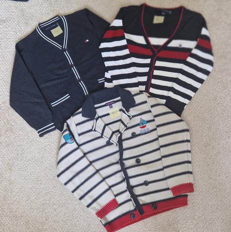 Znackove svetriky 110-116, tommy hilfiger,116
