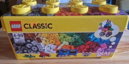 Lego classic stredny box 10696,