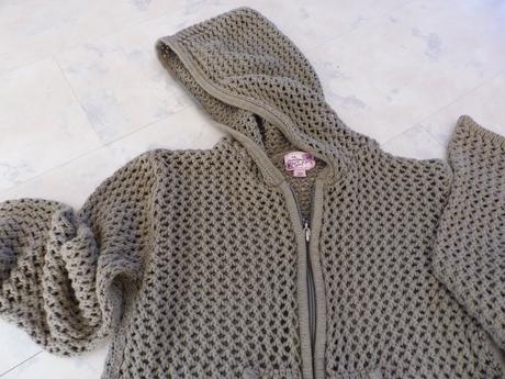 Crop sveter pod lopatky, m