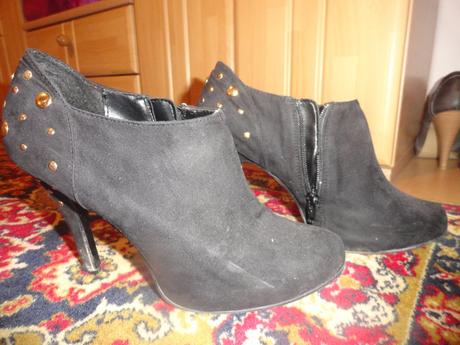 Vybíjané kotníčky, 39