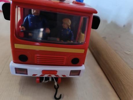 Hasičské auto,autobus, 