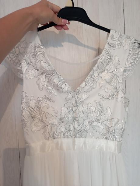 Biele popolnocne šaty, m