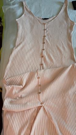 Sexi vrúbkované maxi šaty m/xl, m