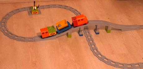 Lego duplo vláčik,