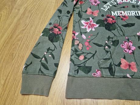 Mikina kvety, l.o.g.g.,146