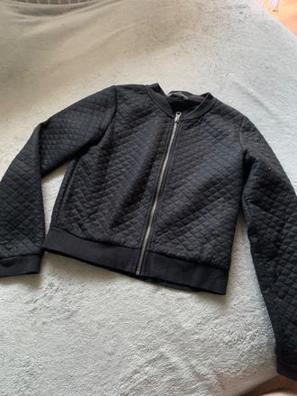 Dievcenska bombera, 158