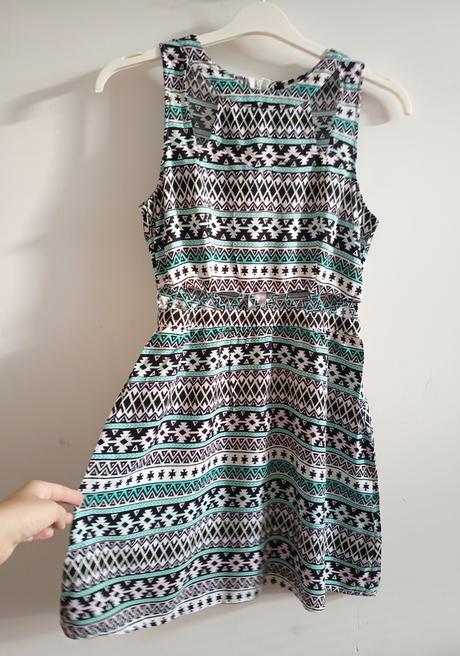 Letné šaty a priestrihmi, h&m,m