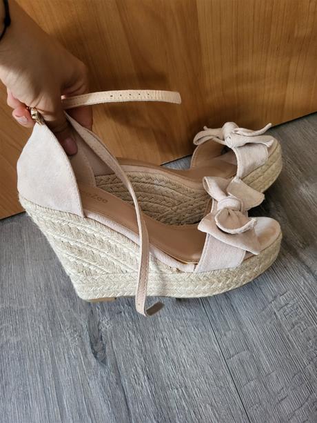 Dámske letné sandálky na platforme, 39