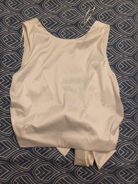 Krátky vrch s mašlou na chrbte, reserved,xl