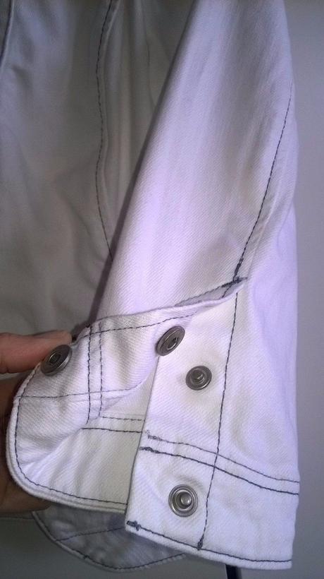 Sako espritq, esprit,m