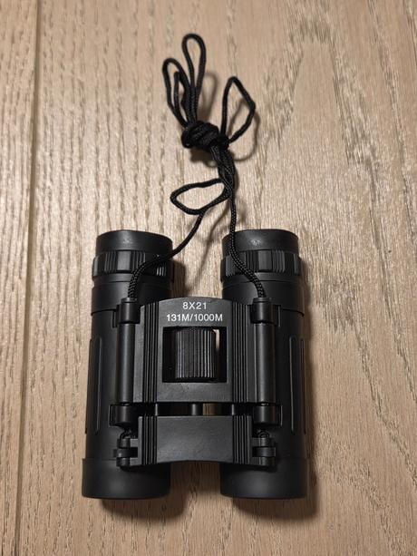 Malý ďalekohľad, binocular 8x21, 131m/1000m,