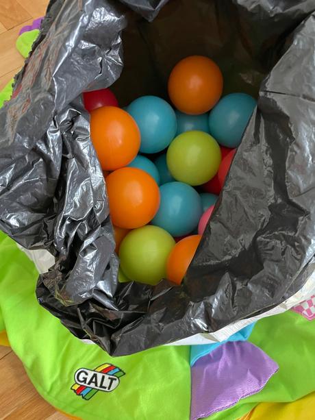 Interaktivne hniezdo, 