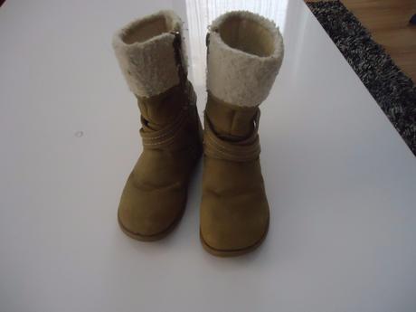 Cizmicky  na  zimu  , nelli blu,24