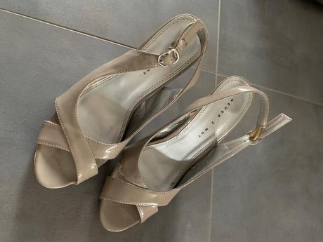 Elegantne lodicky humanic aj vymena, 38