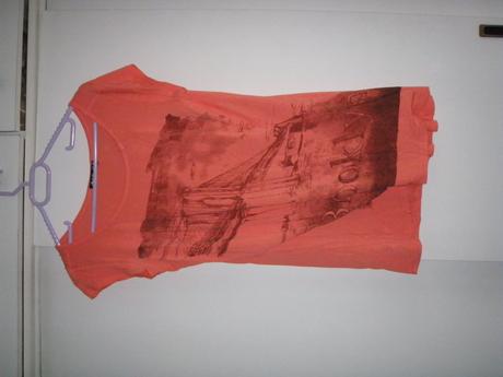 Všetko kus po 2 eur, l