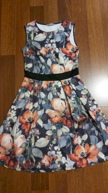 Šaty slávnostnejšie, 164