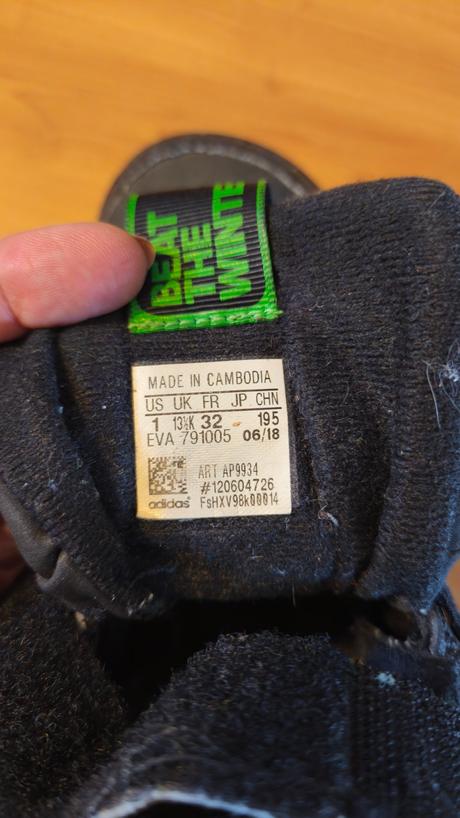 Topánky adidas, adidas,32