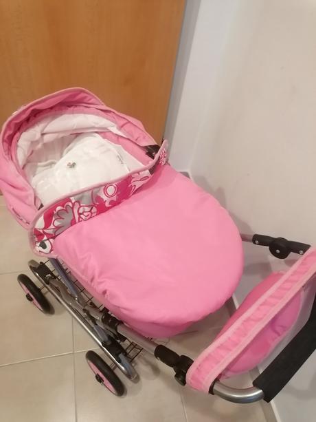 Kočík pre bábiky, 