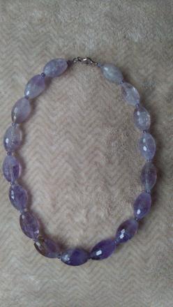 Náhrdelník z ametystu, 