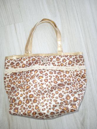 Predám kabelku pre dievčatá,