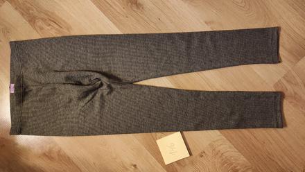 Teplé leginy, f&f,146