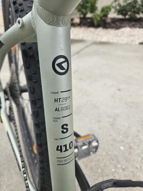 Predám juniorský bicykel kellys, kellys,28