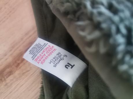 Mikinka macko, tu,74