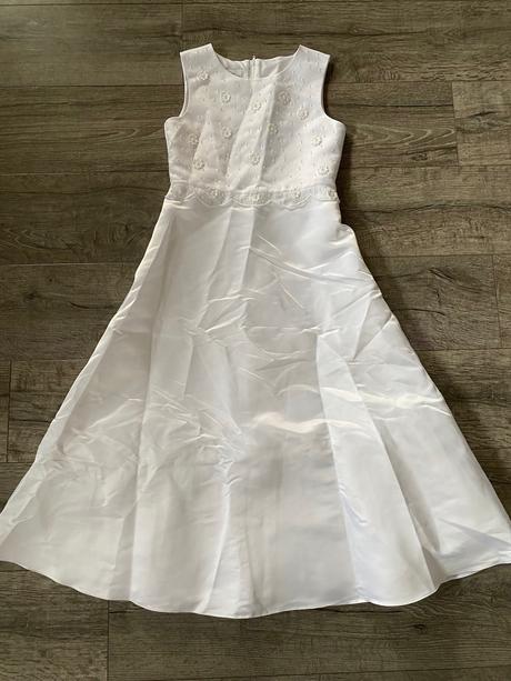 Luxusne slavnostne saty s bolerkom zn. kommunion, 152