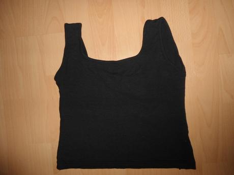 Cierne kratke tielko - tricko, xs