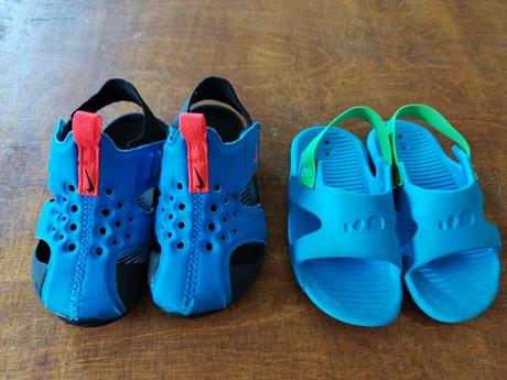 2ks sandál do vody (13cm vnútorná dĺžka), nike,22
