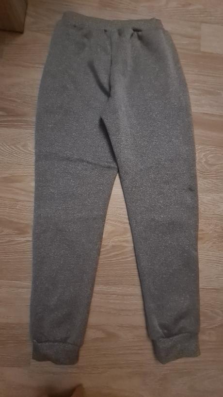 Zateplene teplaky, 158