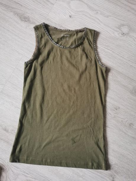 Tielko 146, gate,146