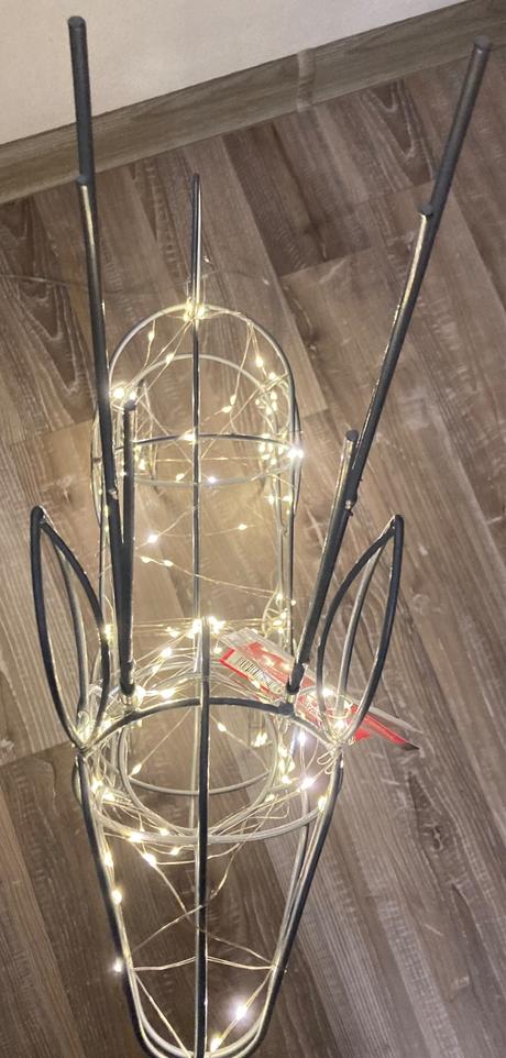 Led svietiaci vianočný sob, 