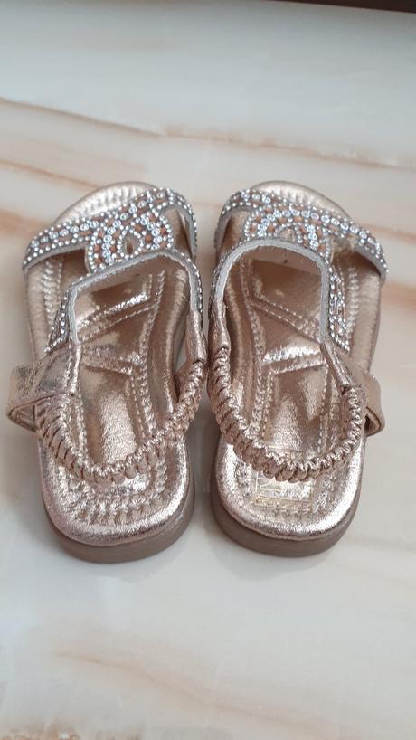 Sandalky, gina,25 / 26 / 28