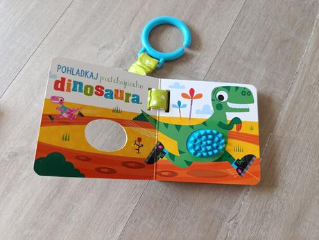 Neboj sa a pohladkaj dinosaura,