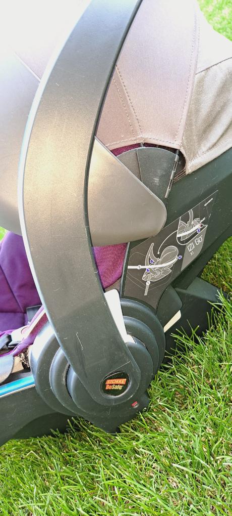 Stokke izi go by besafe + isofix báza izi go, stokke