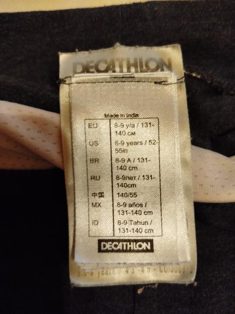 Kraťasy, šortky, decathlon,134