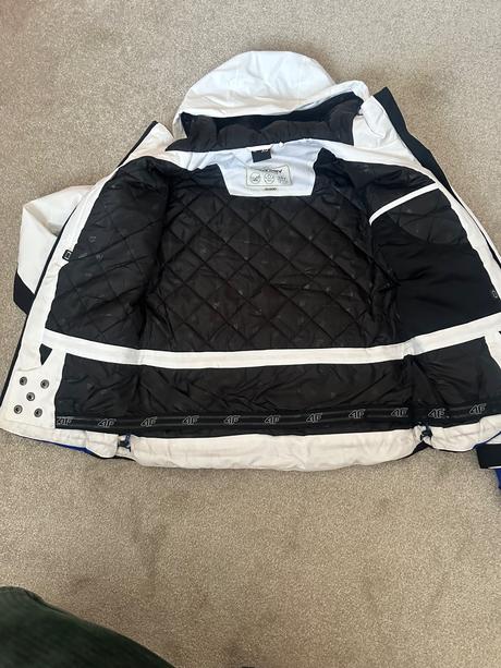 Damska/dievcenska lyziarska bunda, xs