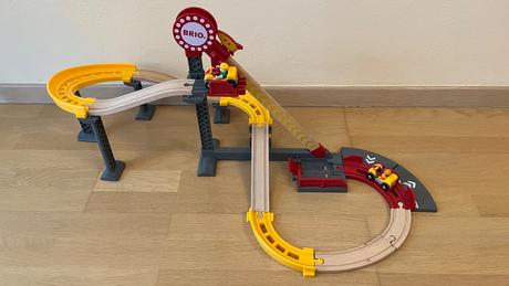 Brio - drevená húsenková dráha, 