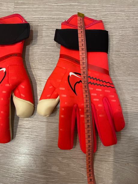 Brankárske rukavice, 